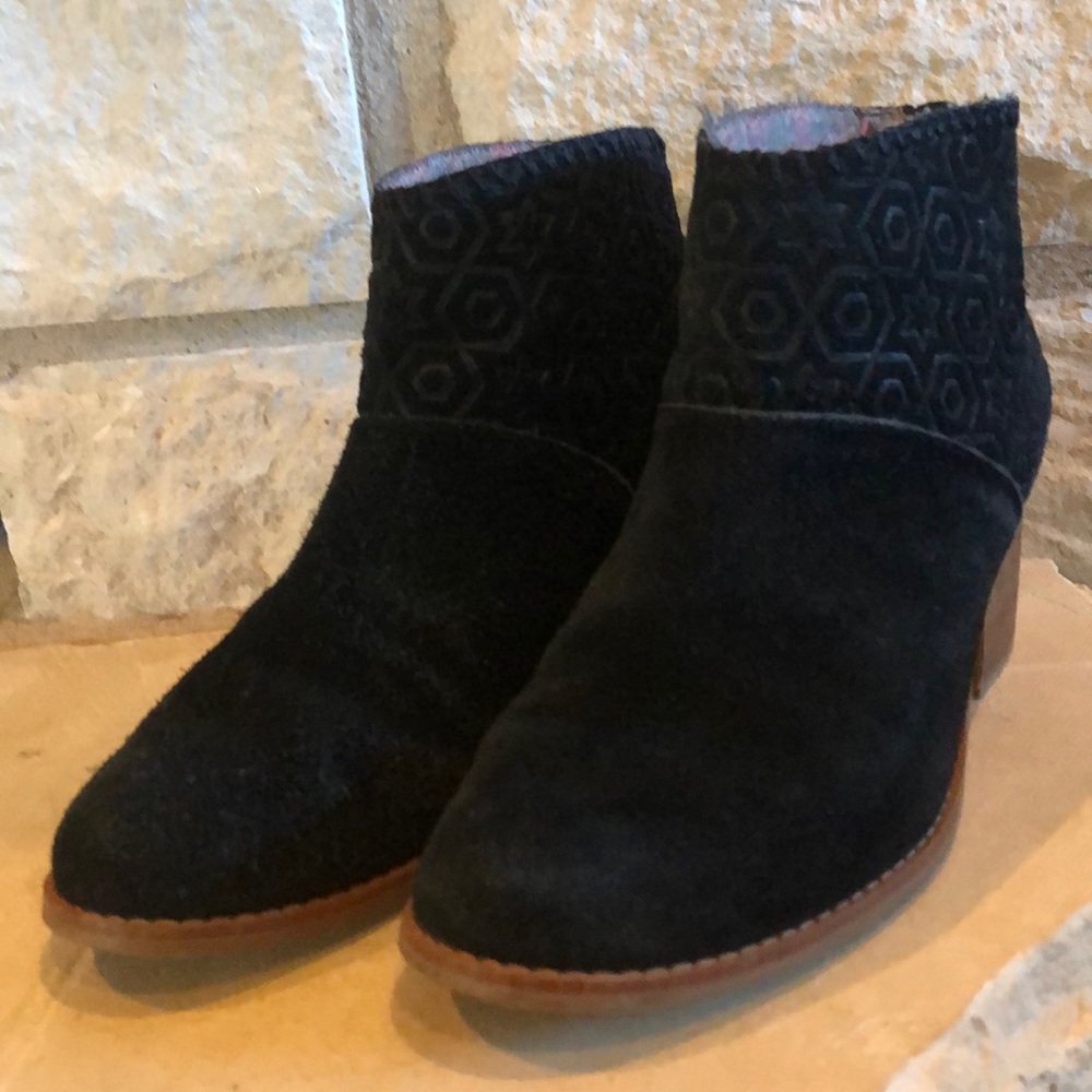 Women’s TOMS Suede Black Boots